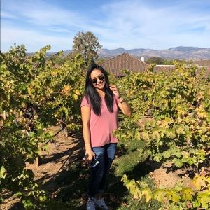 Meet your Posher, Daniela